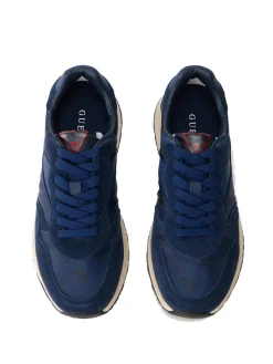 ARIA Sneakers