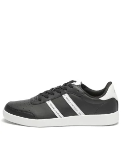 A|X STRIPES Sneakers