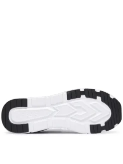 EASE Sneakers