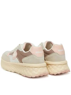 LYNN Sneakers