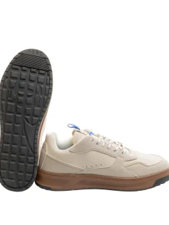 URBAN Sneakers