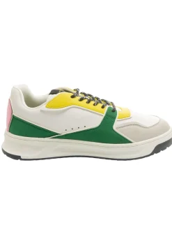 URBAN Sneakers